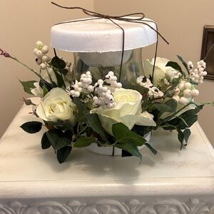 Elegant Floral Arrangement with White Roses
